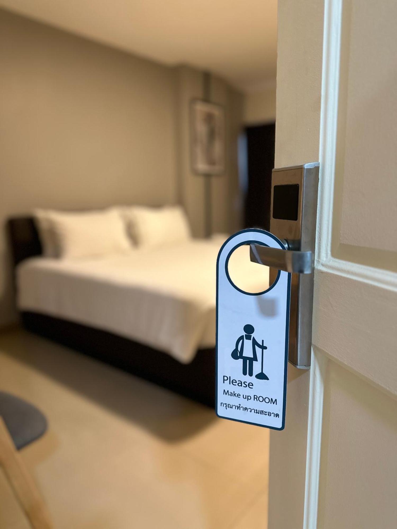 Ck2 Hotel Банкок Екстериор снимка