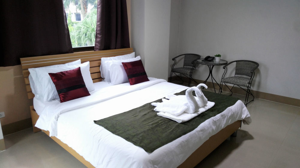 Ck2 Hotel Банкок Екстериор снимка